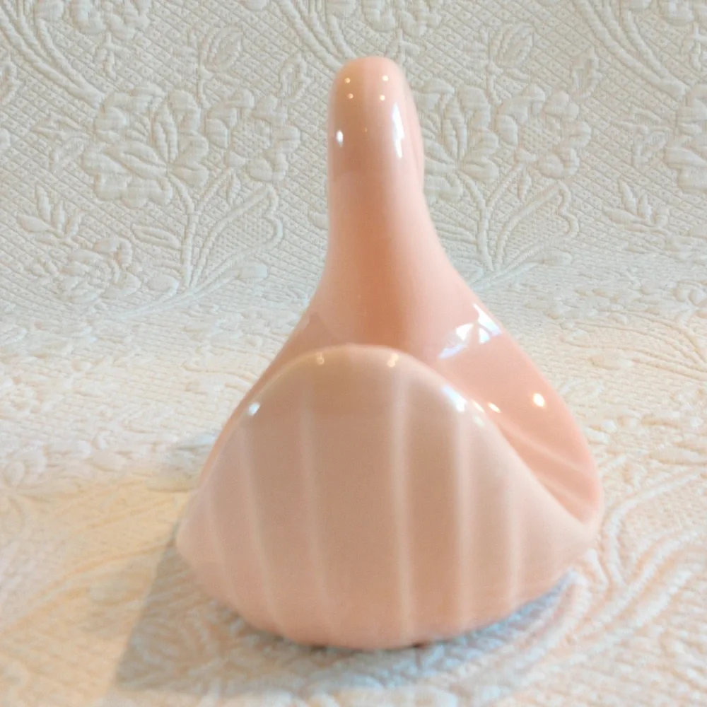 Vintage pink Ceramic Swan Hand Towel Display Holder